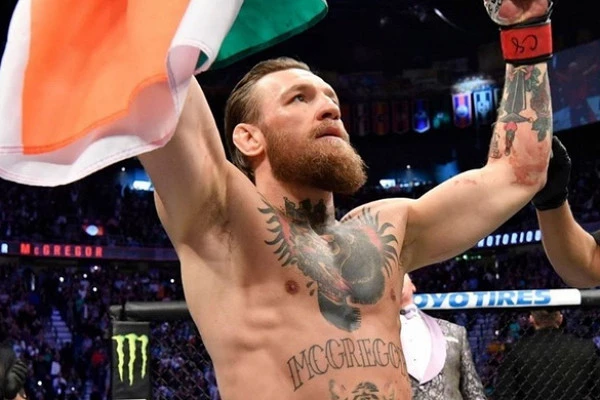 Макгрегор прибыл на «Бойцовский остров» на турнир UFC 257